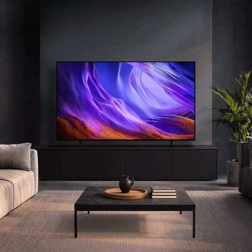 Samsung 83" 4K Ultra HD OLED Smart TV [2026] - TV in room
