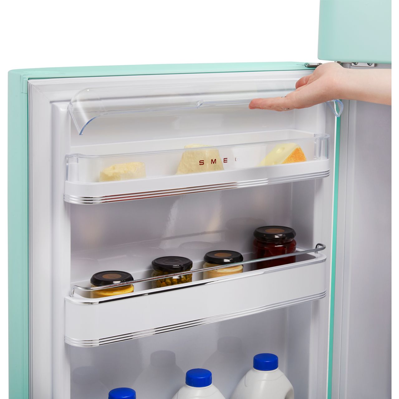 SMEG（スメッグ）社製冷凍冷蔵庫 クリーム 100V FAB50P 右開き SMEG